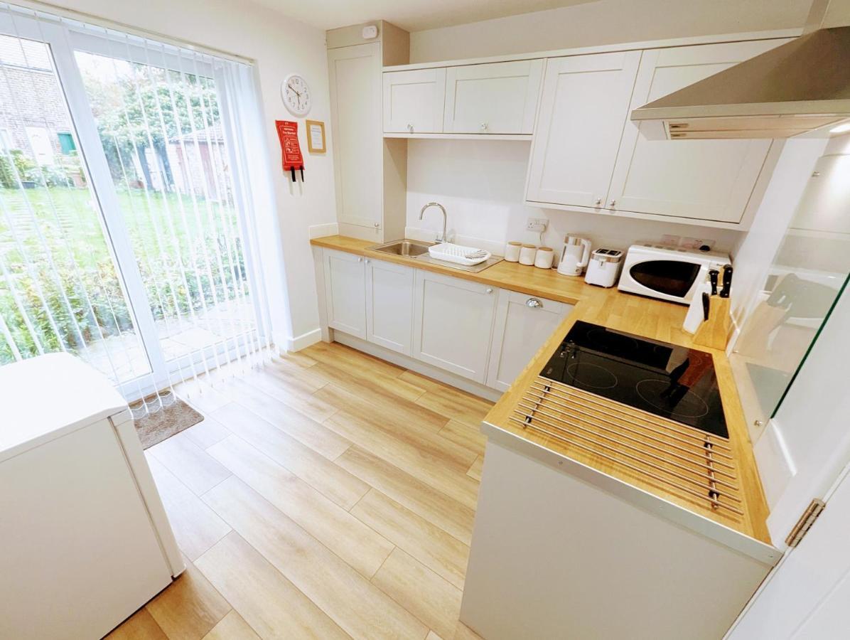 Blossom Holiday Lets - 94 Roseberry Cottages กีสบะระ ภายนอก รูปภาพ